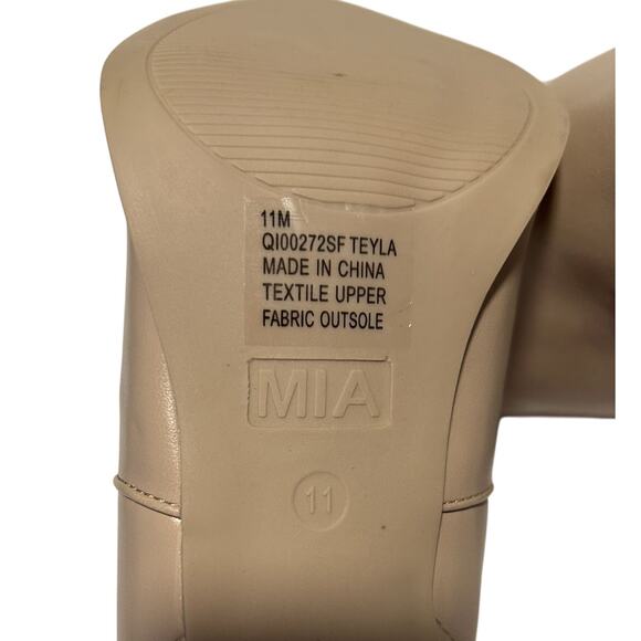 NWI Mia Stiletto Pointed Toe Nude/Tan Pull on Teyla Ankle Boot-11M - Picture 9 of 10